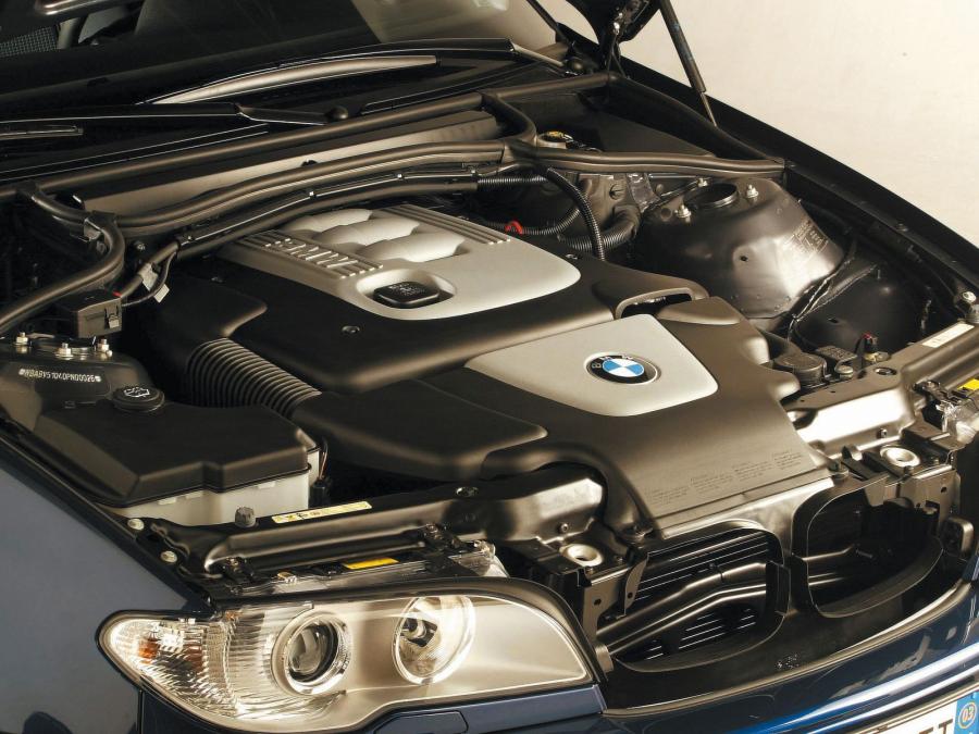  BMW 320Cd Coupe 2003 года  (фото 2 из 13)